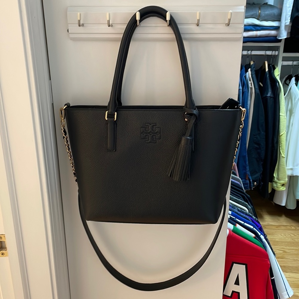 Tory Burch Thea Small Convertible Tote in black